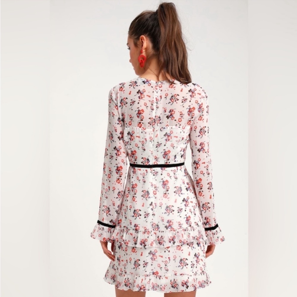 Lulus Floral to See White Floral Print Long Sleeve Mini Dress Size Medium - Picture 3 of 13